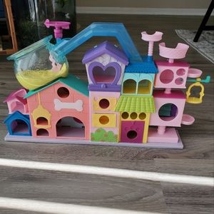 Littlest Pet Shop Playset